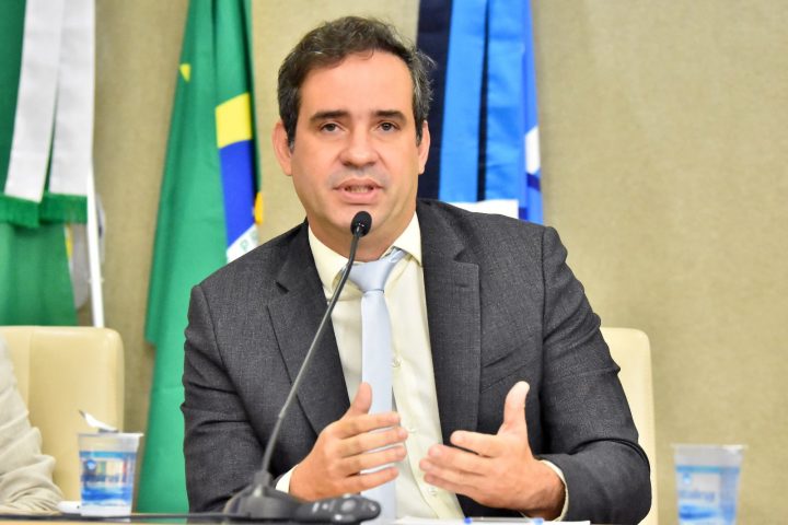 Carlos Eduardo Xavier