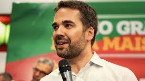 PSDB confirma fusão e quer Eduardo Leite candidato à presidência em 2026