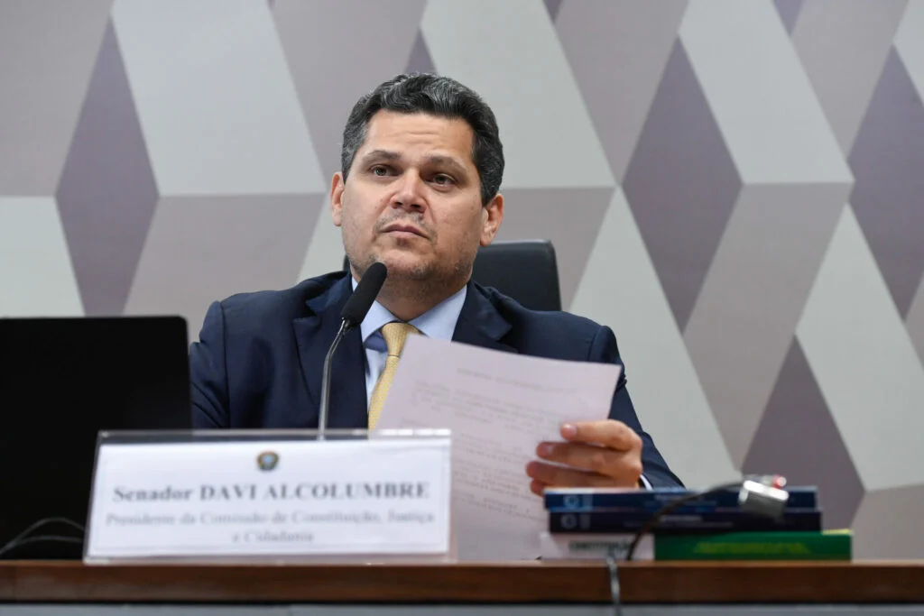 Davi Alcolumbre é eleito presidente do Senado Federal