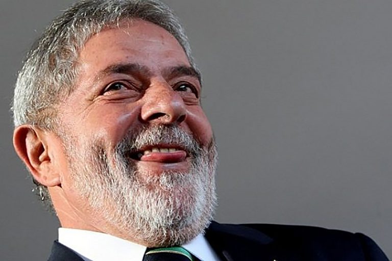 site-lula-e-alvo-de-chacota-por-pedir-que-nao-votem-em-imbecis-mentirosos-lula-safado-768x512-3d53c3ec.jpg