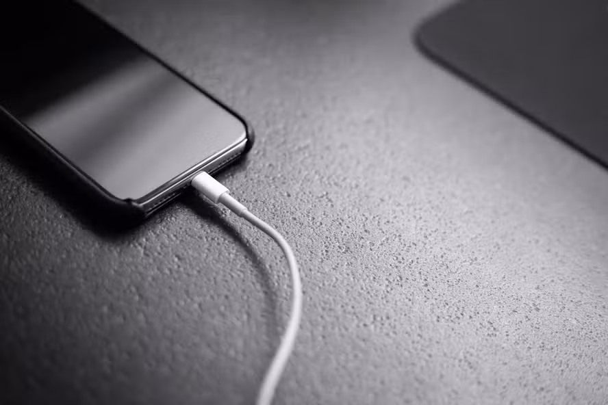 Saiba até qual porcentagem celular deve ser carregado para bateria durar mais