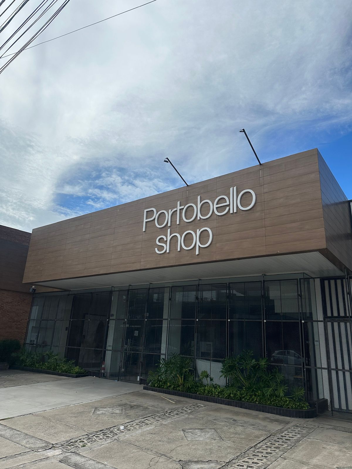 Loja de franquia fecha portas em Natal, Fortaleza e São Luís, deixando consumidores no prejuízo portobello