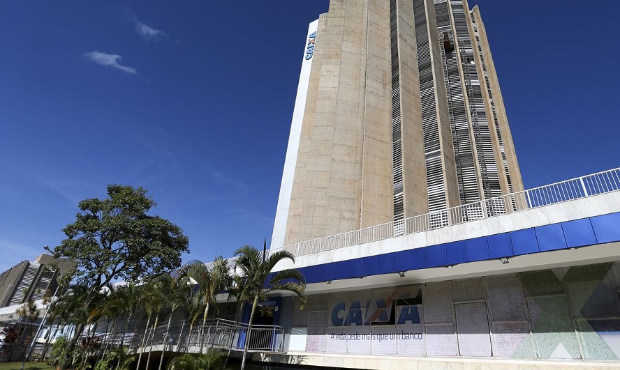 PF apura fraude de R$11 milhões usando pix na Caixa
