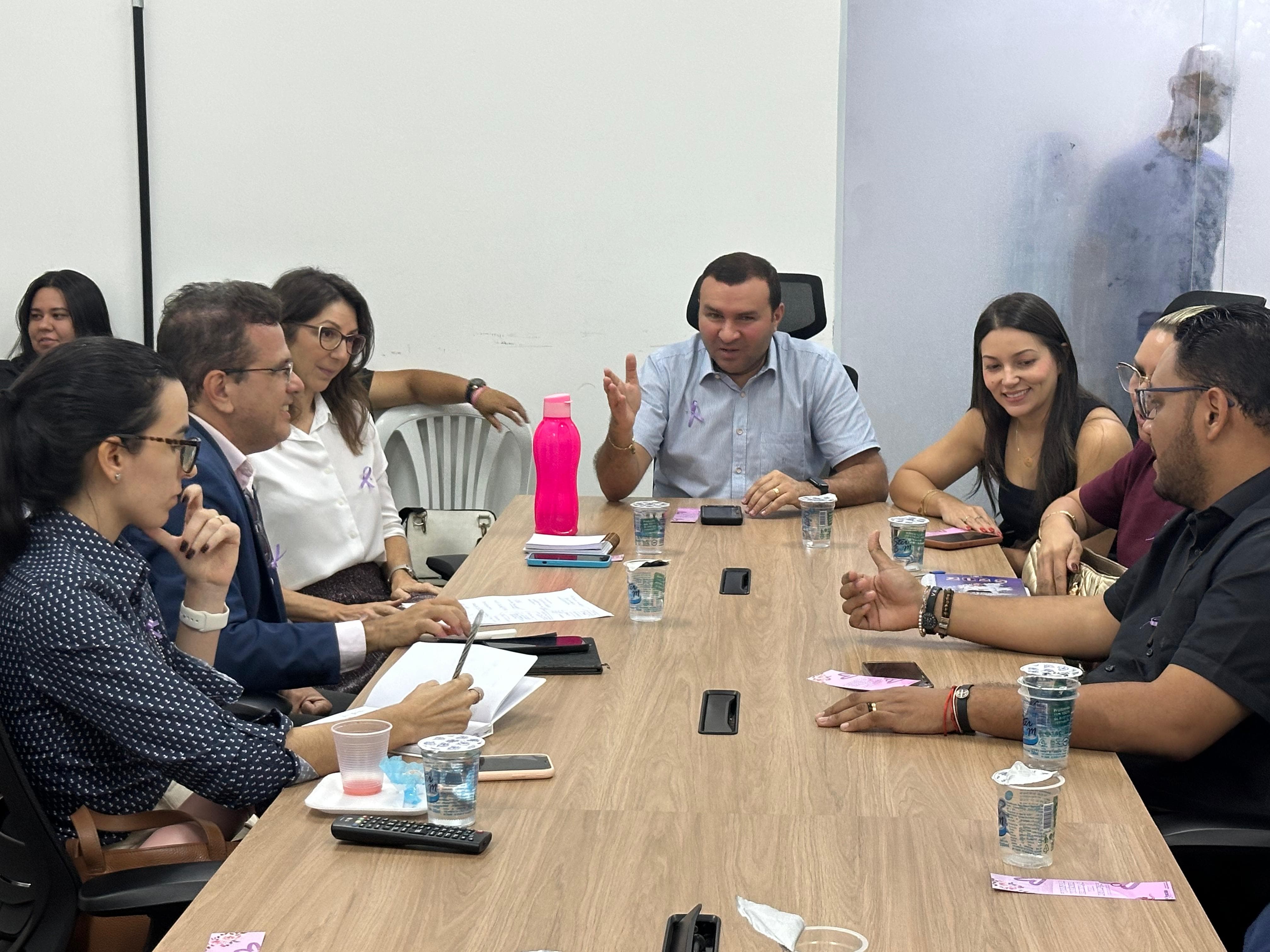 Prefeitura de Macaíba e Judiciário pautam medidas para fortalecimento da rede de proteção à mulher 