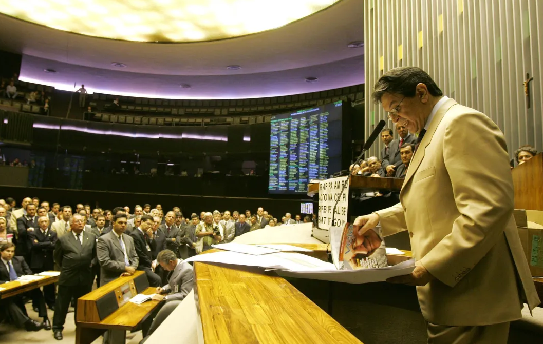 Escândalo do Mensalão completa 20 anos: entenda como tudo começou