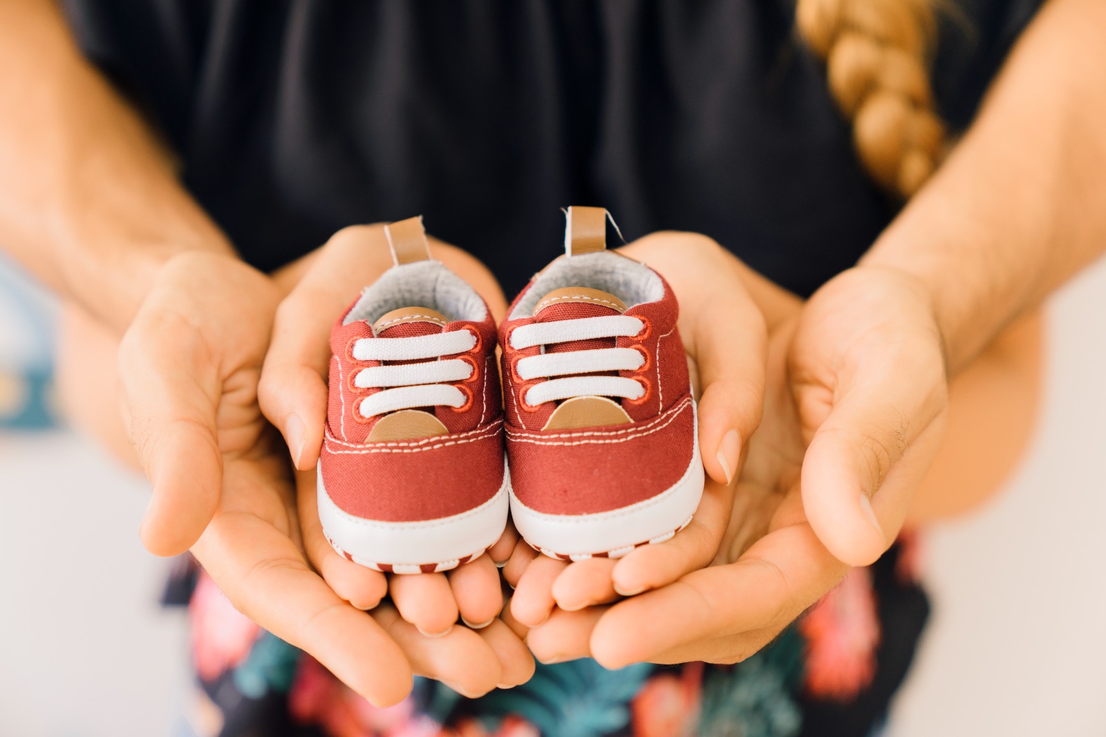 Nova legislação reconhece o luto parental e fortalece ações de acolhimento para famílias enlutadas
