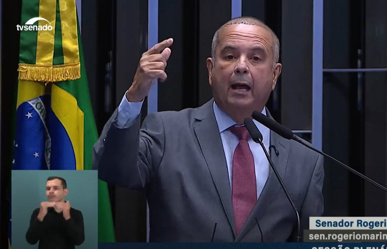 FireShot Capture 5402 - (5) ROGÉRIO MARINHO_ O BRASIL QUEBROU! - YouTube - www.youtube.com.jpg