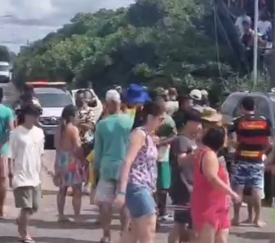 Confusão grande entre a turma que faz passeio nas dunas no litoral 