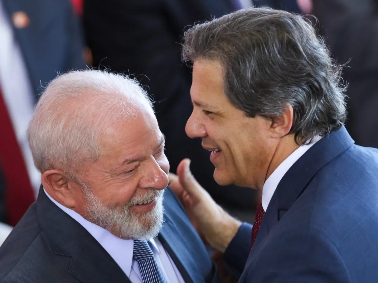 LULA-e-FERNANDO-HADDAD-2023-6-b.webp