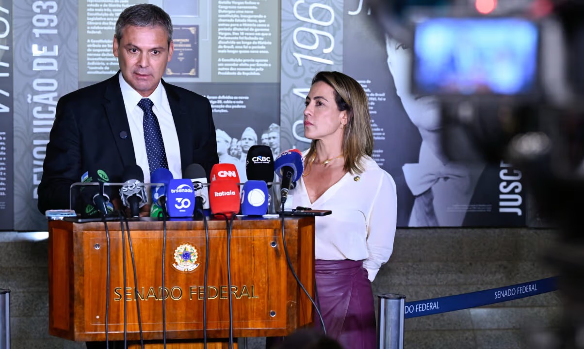 Lindbergh Farias e Soraya Thronicke | Foto: Marcos Oliveira/Agência Senado