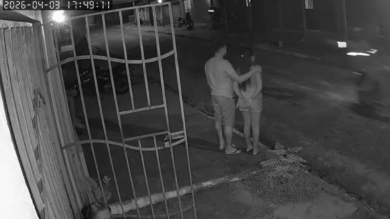 Casal é baleado na calçada de casa em macaíba 