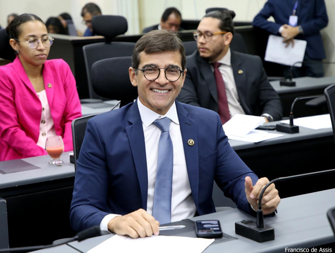 Vereador Fúlvio propõe programa “Adote um Casarão