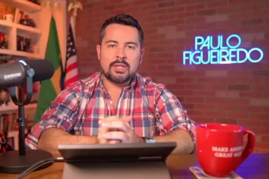 Justiça proíbe exibição de postagem de Paulo Figueiredo no Brasil