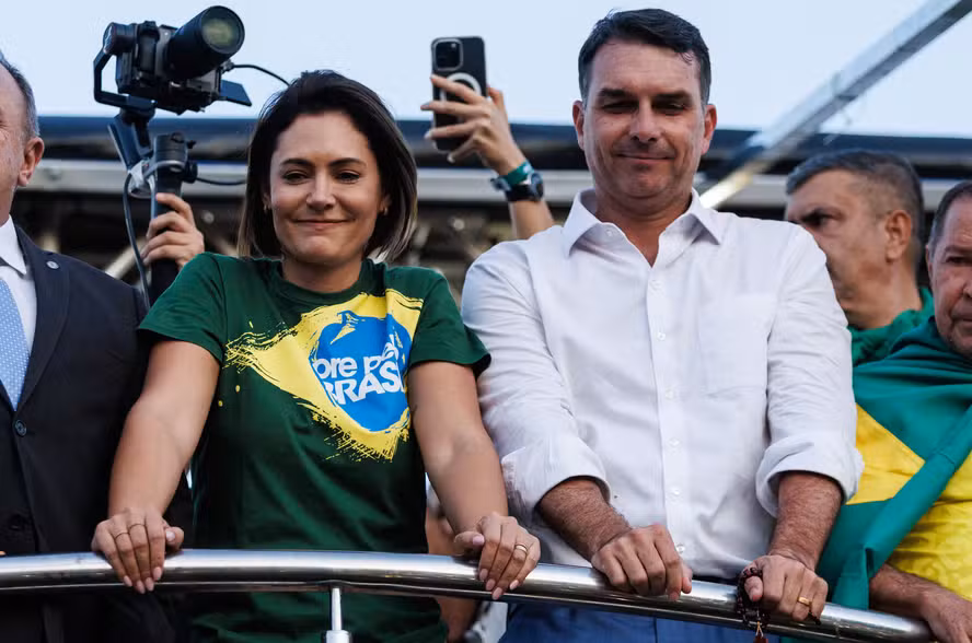 michelle flávio bolsonaro