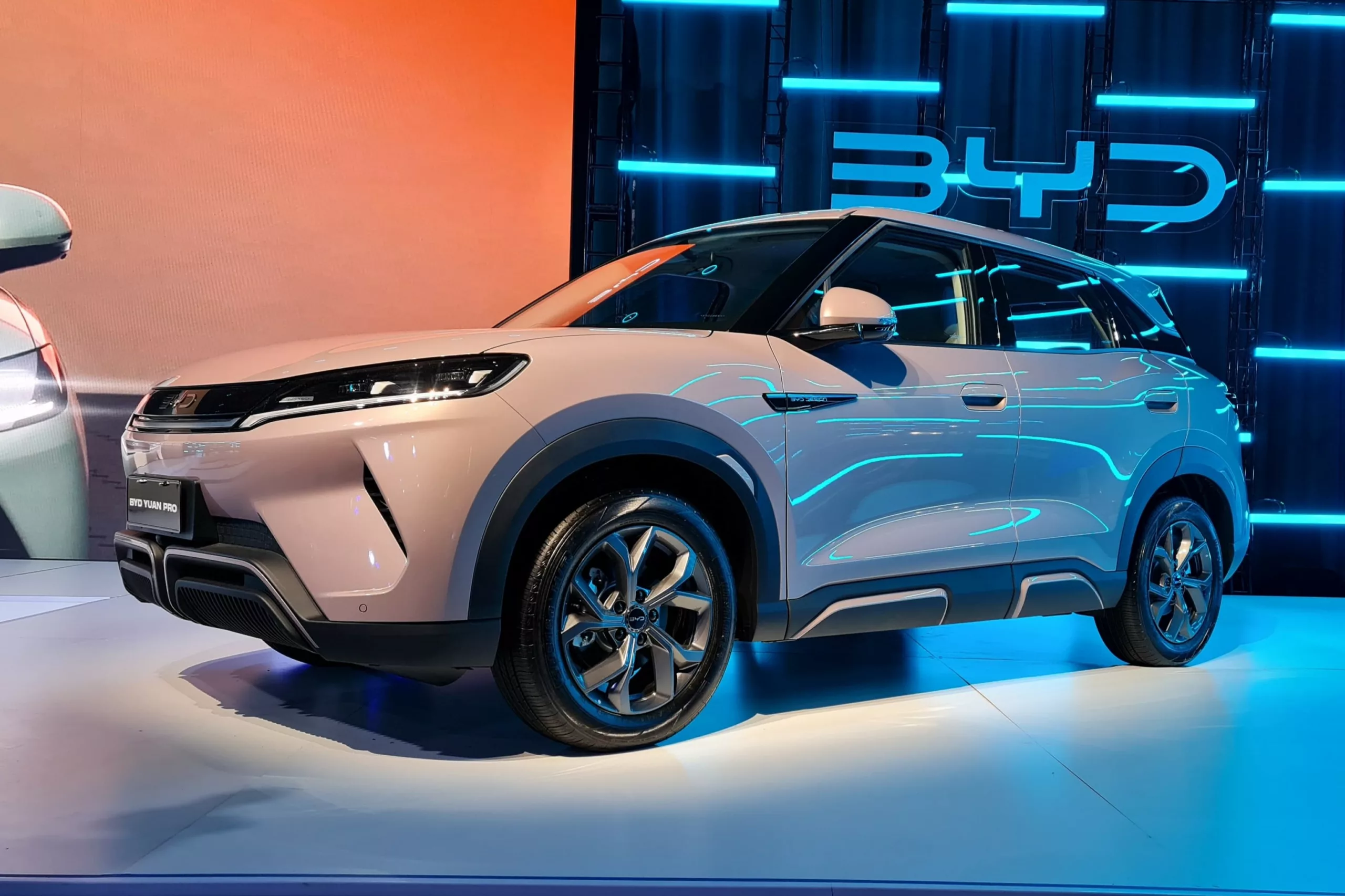 BYD 