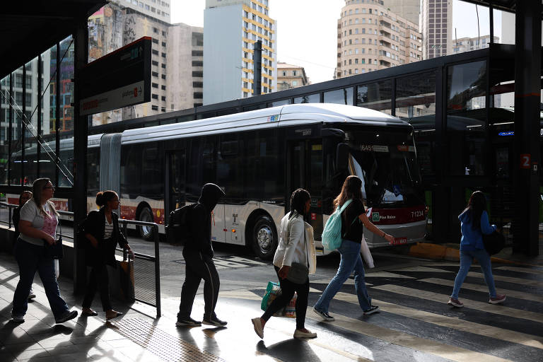 transporte público ônibus