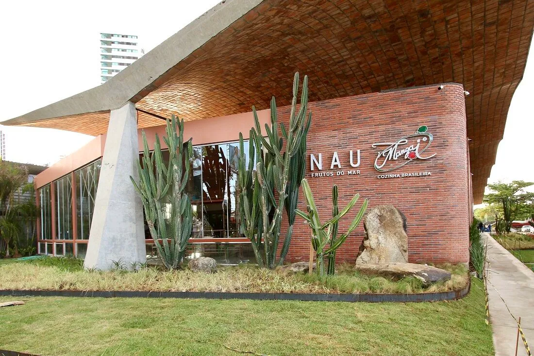 nau camarões recife
