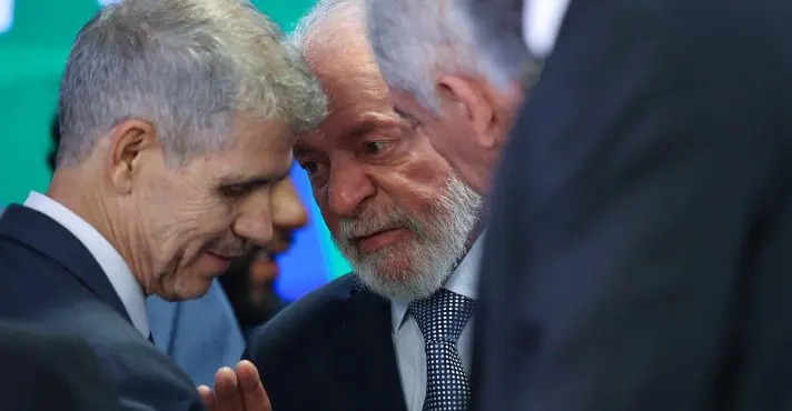 SIDONIO PALMEIRA E LULA | Foto: Reuters/Adriano Machado