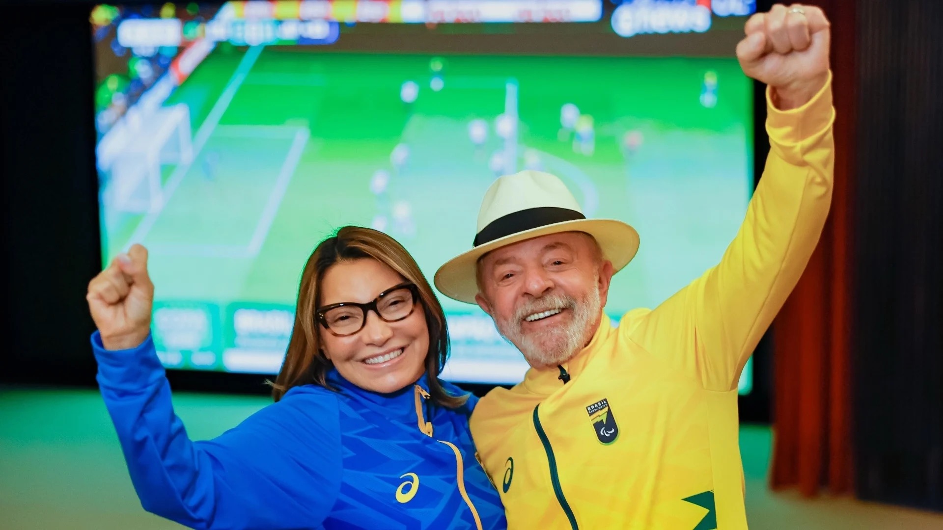 JANJA E LULA JOGO BRASIL | REPRODUÇÃO