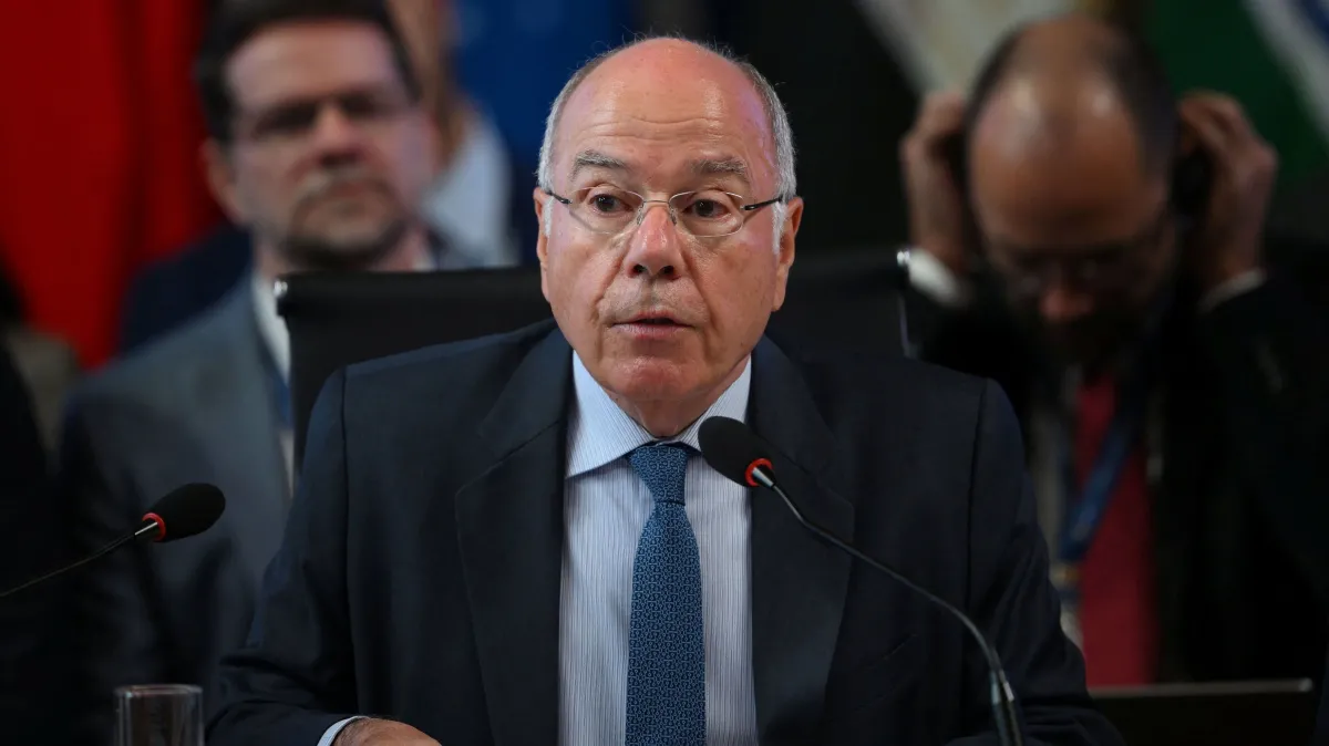 2025-04-29T182501Z_1_LYNXMPEL3S10F_RTROPTP_4_BRICS-BRAZIL-e1767720703751.webp