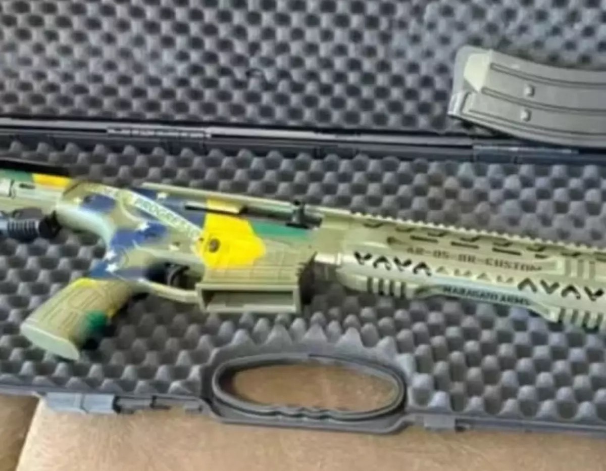 ARMA BOLSONARO