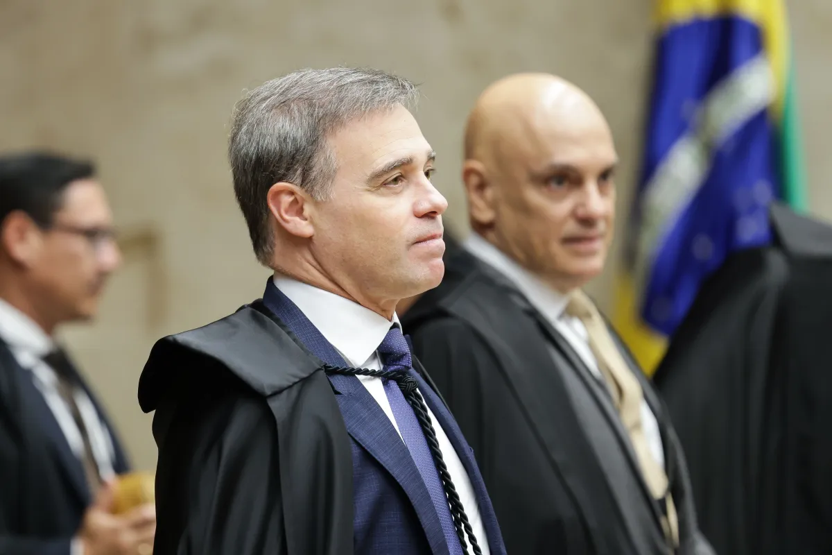 andre-mendonca-alexandre-de-moraes-plenario-2.webp