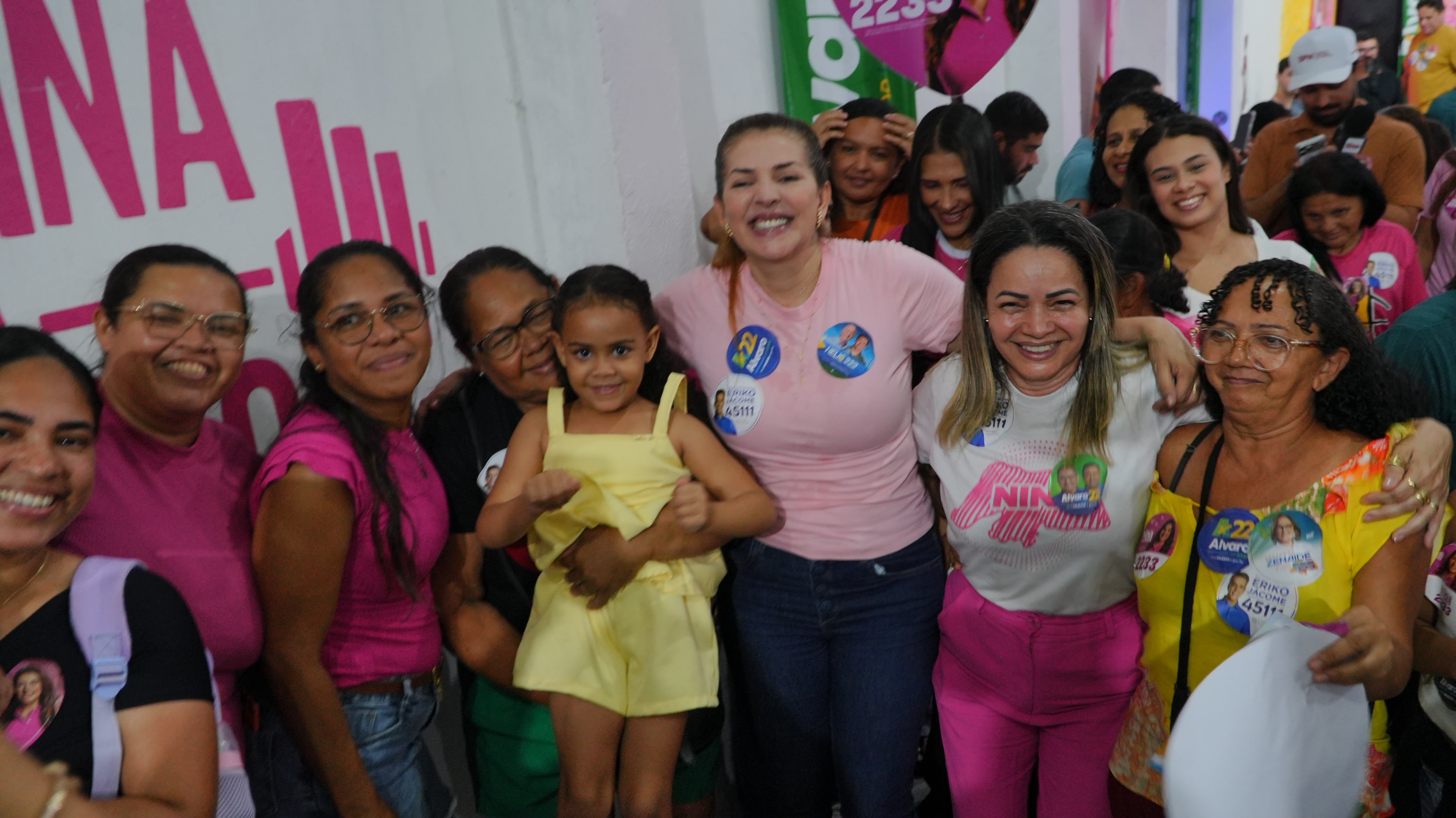 “O RN precisa de deputados que façam mais”, afirma Nina Souza em Mãe Luiza