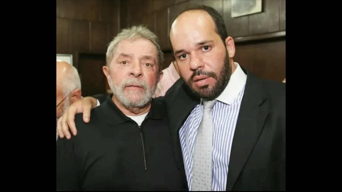 LULA E Ralph Anzolin Lichote | REPRODUÇÃO