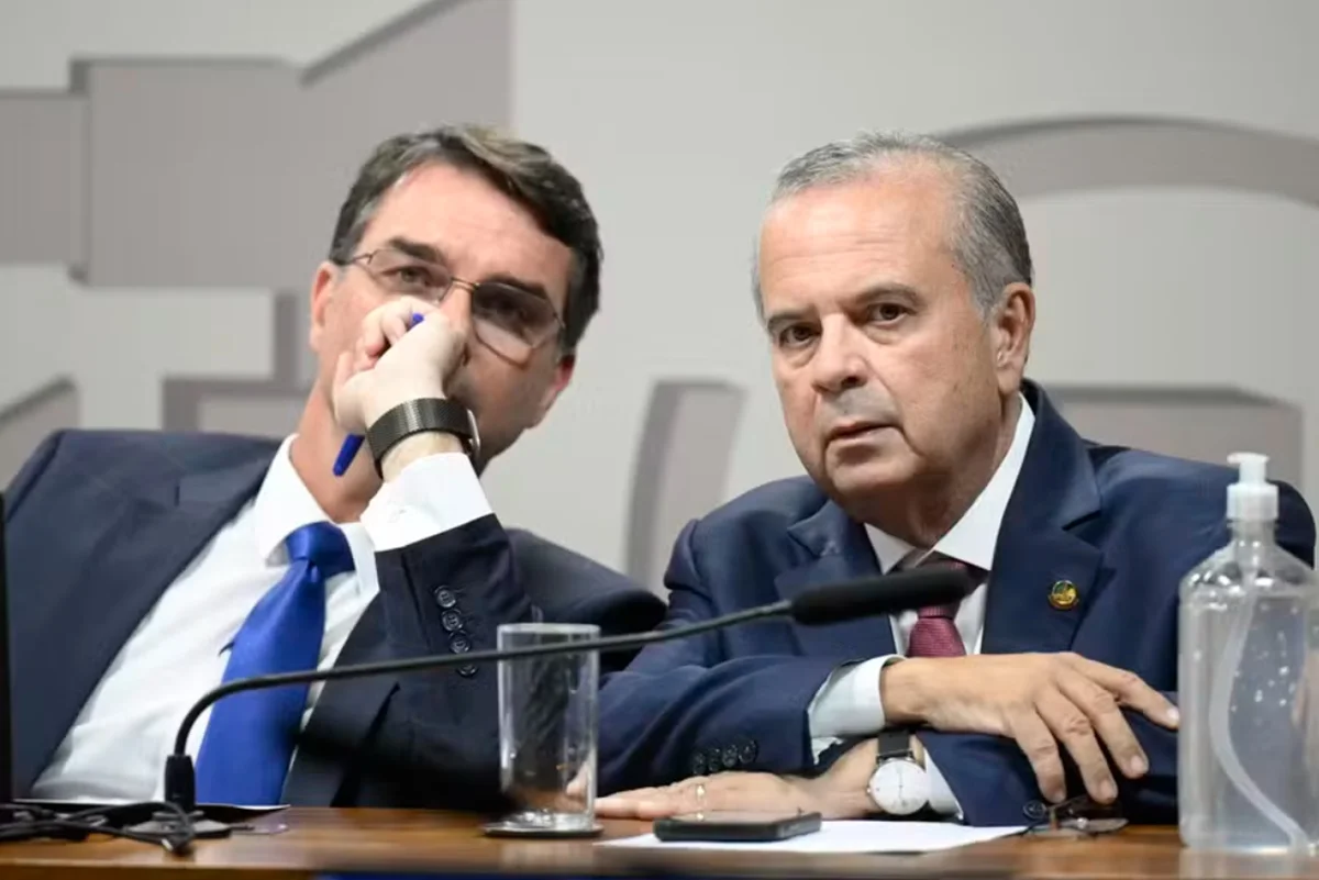 flávio rogério