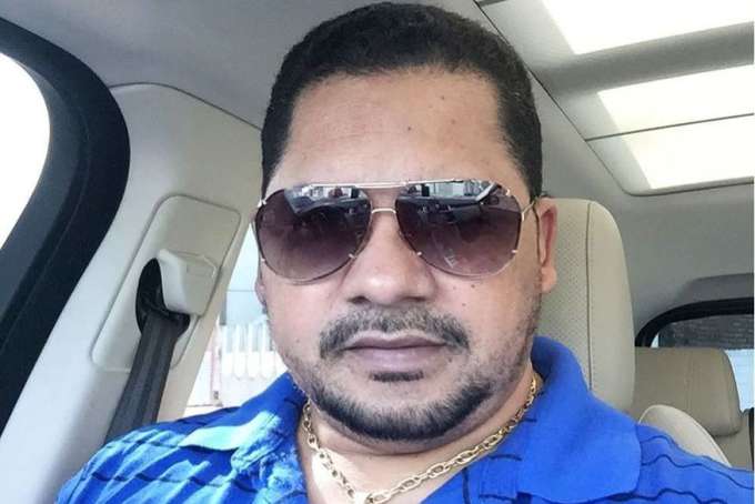 Cantor Zezo é assaltado em Campina Grande e bandidos fogem levando R$ 40 mil em joias
