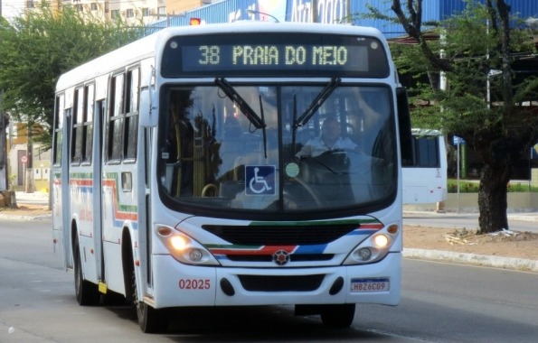 Finalmente: Prefeitura suspende gratuidade para idosos e estudantes nos ônibus