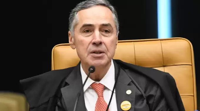Urgente: Ministro Barroso é internado e vai para UTI