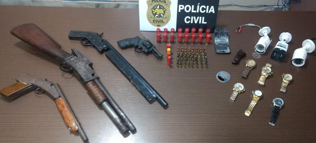 Suspeito é morto após confronto com policiais em operação em Macaíba